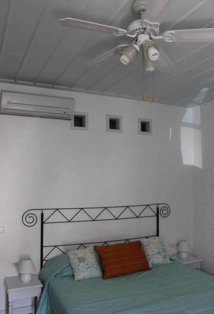 Eski Tas Hotel Çeşme Luaran gambar